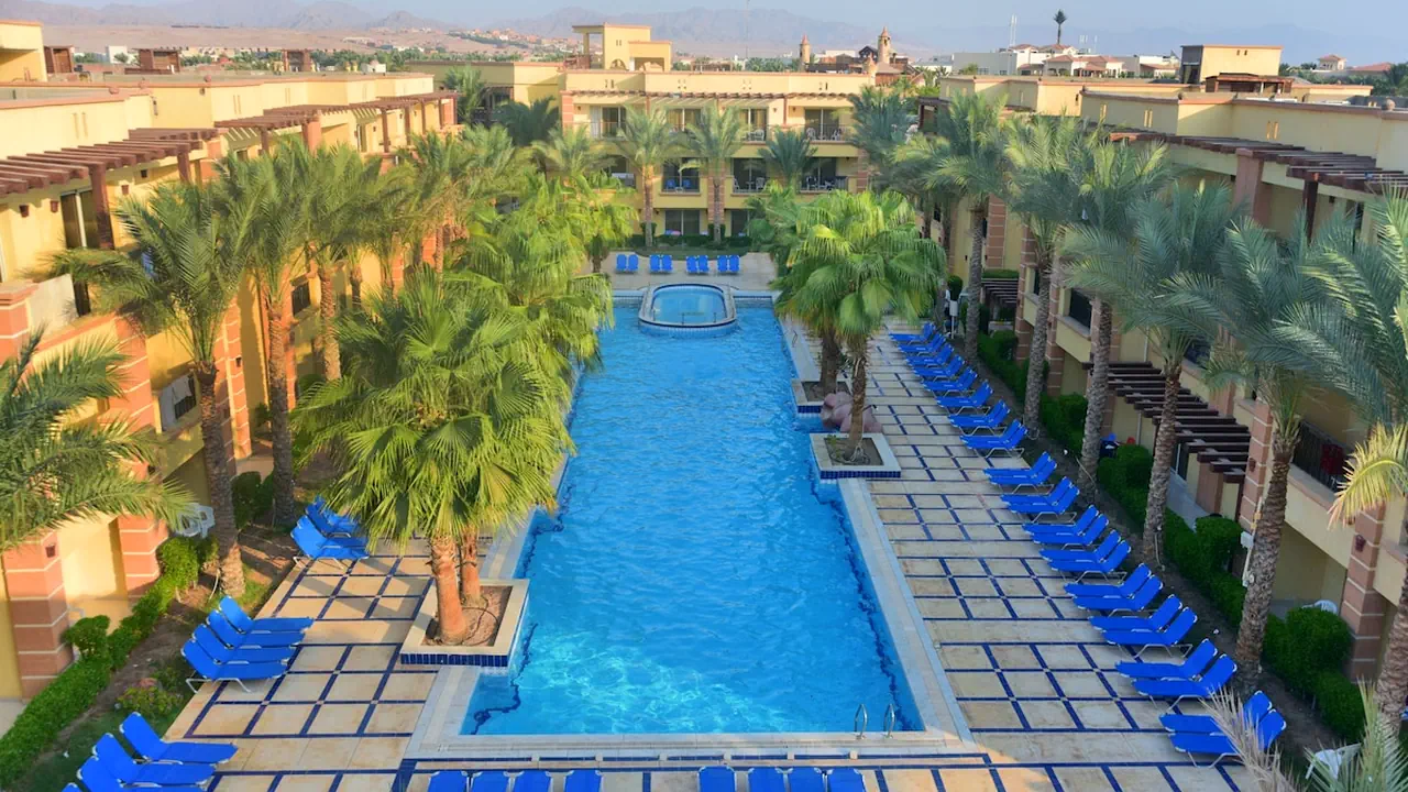 الفندق إيدج باي روتانا سي بيتش - شرم الشيخ